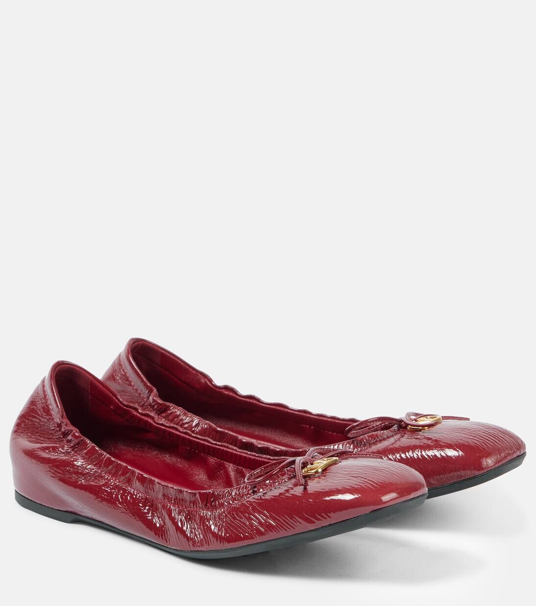 Балетки из лакированной кожи VLogo Signature Valentino Garavani, цвет deep scarlet
Балетки из лакированной кожи VLogo Signature Valentino Garavani, цвет deep scarlet