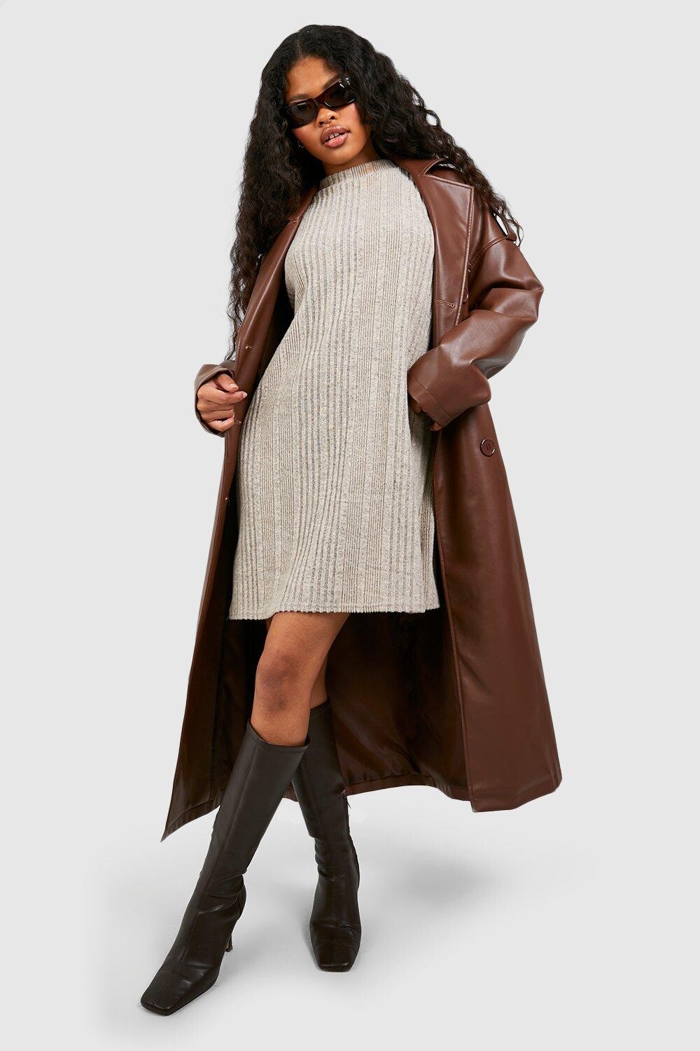 Мягкое текстурированное платье в рубчик Petite с высоким воротником boohoo, бежевый
Мягкое текстурированное платье в рубчик Petite с высоким воротником boohoo, бежевый
