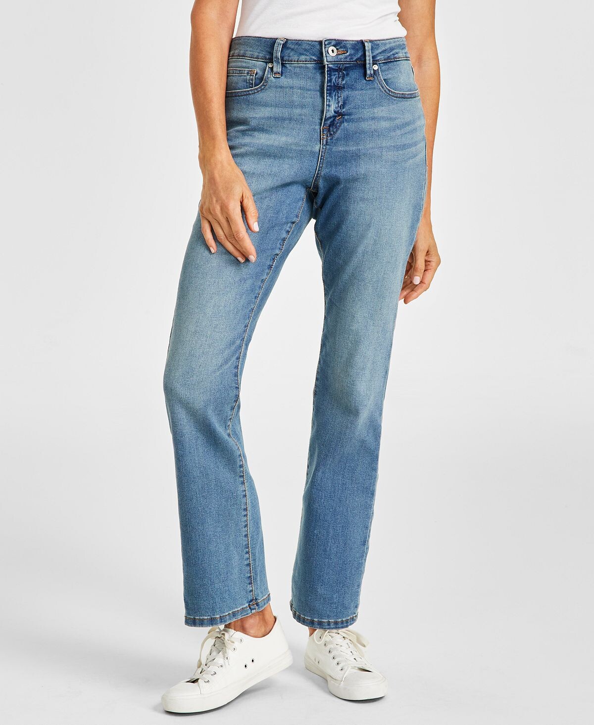 Женские джинсы Bootcut с пышной посадкой стандартной, короткой и длинной длины Style & Co
Женские джинсы Bootcut с пышной посадкой стандартной, короткой и длинной длины Style & Co