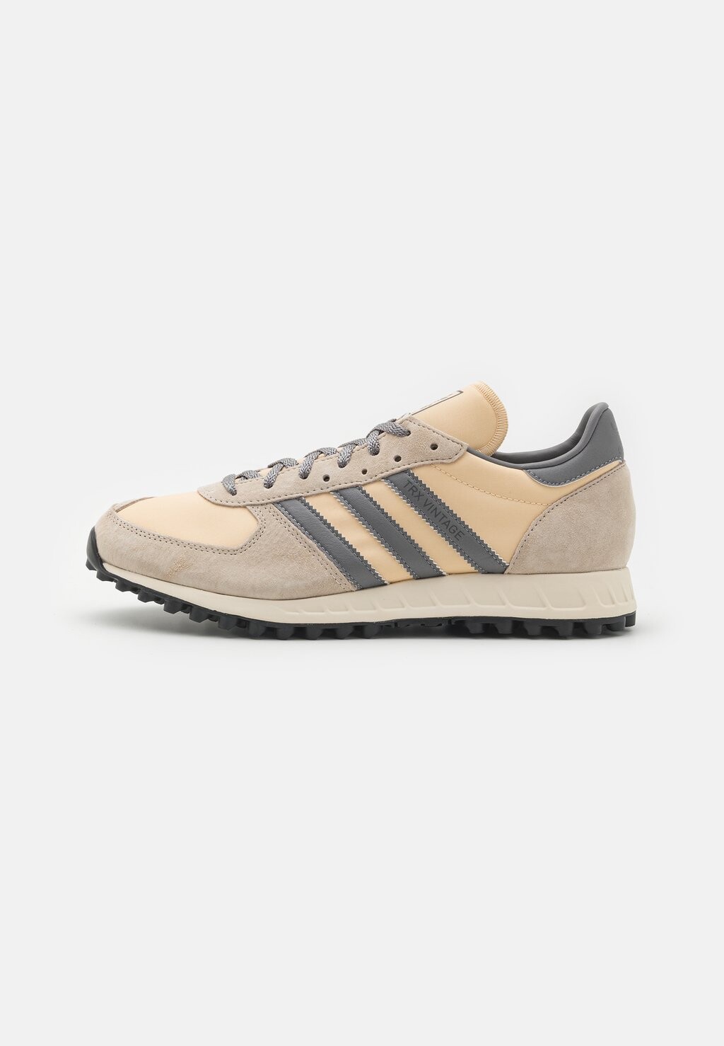 Низкие кроссовки TRX VINTAGE UNISEX adidas Originals, песочные слои/серая тройка/чудо-бежевый
Низкие кроссовки TRX VINTAGE UNISEX adidas Originals, песочные слои/серая тройка/чудо-бежевый