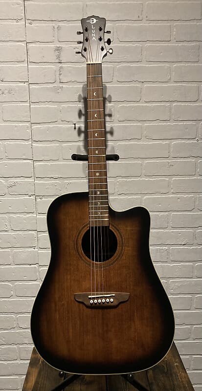 Акустическая гитара Luna ART VINTAGE DREADNOUGHT CUTAWAY A/E - SOLID TOP - Distressed Vintage Brownburst
Акустическая гитара Luna ART VINTAGE DREADNOUGHT CUTAWAY A/E - SOLID TOP - Distressed Vintage Brownburst