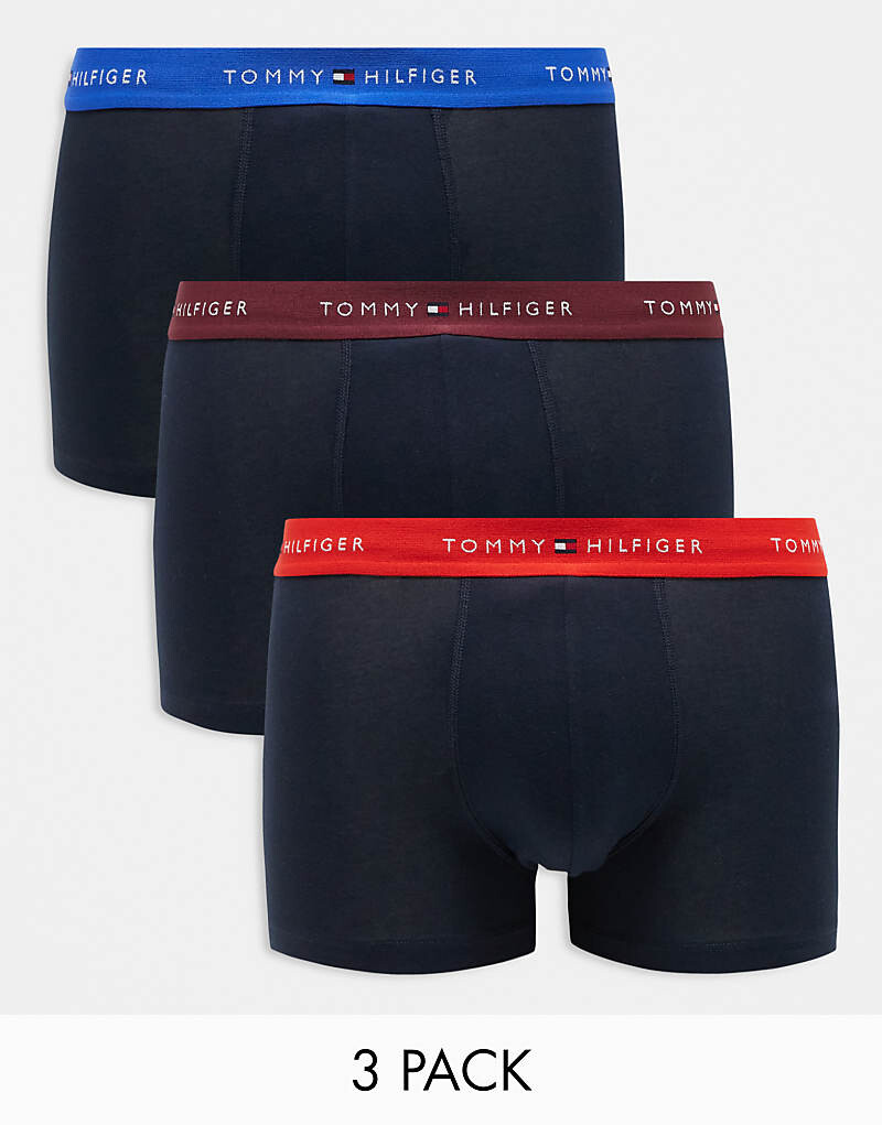 Tommy Hilfiger Essential — комплект из 3 пар черных боксеров с тесьмой на талии бордового, красного и синего цвета с логотипом
Tommy Hilfiger Essential — комплект из 3 пар черных боксеров с тесьмой на талии бордового, красного и синего цвета с логотипом