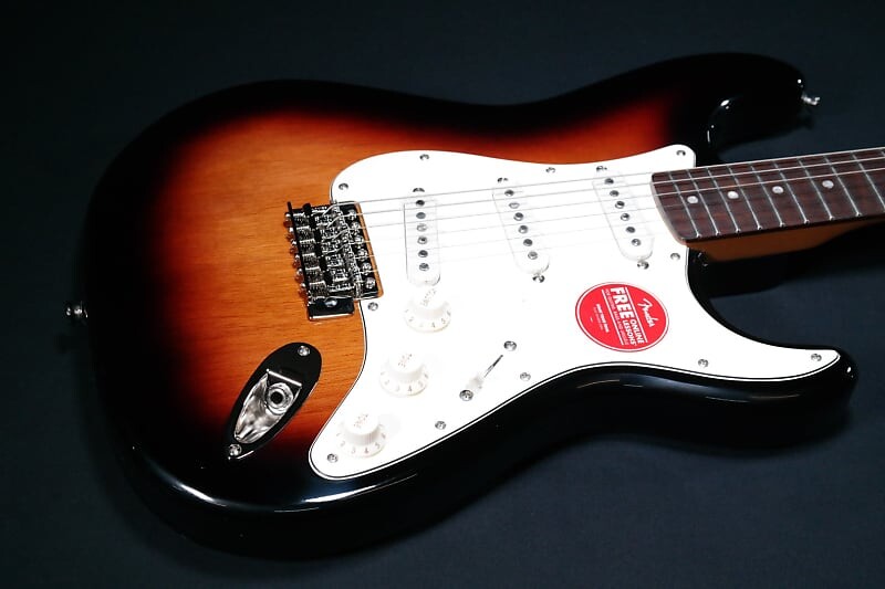 Электрогитара Squier Classic Vibe '60s Stratocaster - Laurel Fingerboard - 3-Color Sunburst 898
Электрогитара Squier Classic Vibe '60s Stratocaster - Laurel Fingerboard - 3-Color Sunburst 898