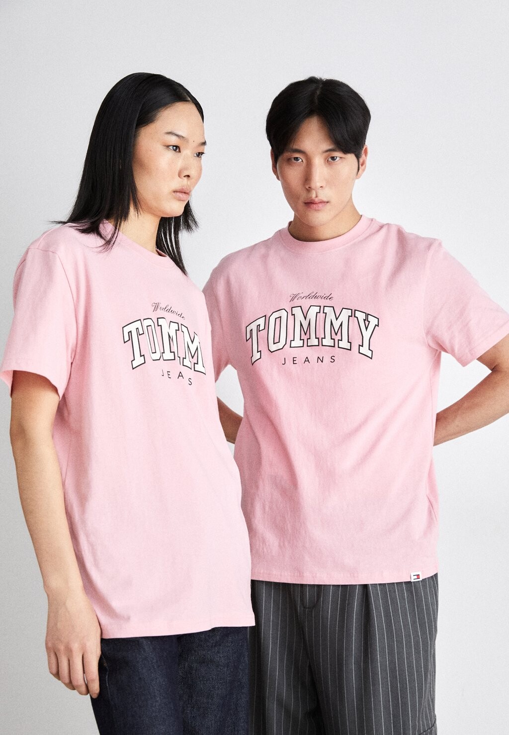 Футболка с принтом Tommy Jeans ФУТБОЛКА VARSITY UNISEX, цвет ballet pink, Розовый
Футболка с принтом Tommy Jeans ФУТБОЛКА VARSITY UNISEX, цвет ballet pink, Розовый