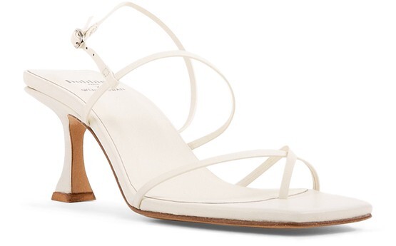 Босоножки Cindy из коллаборации с Wendy Swan Bobbies
Босоножки Cindy из коллаборации с Wendy Swan Bobbies