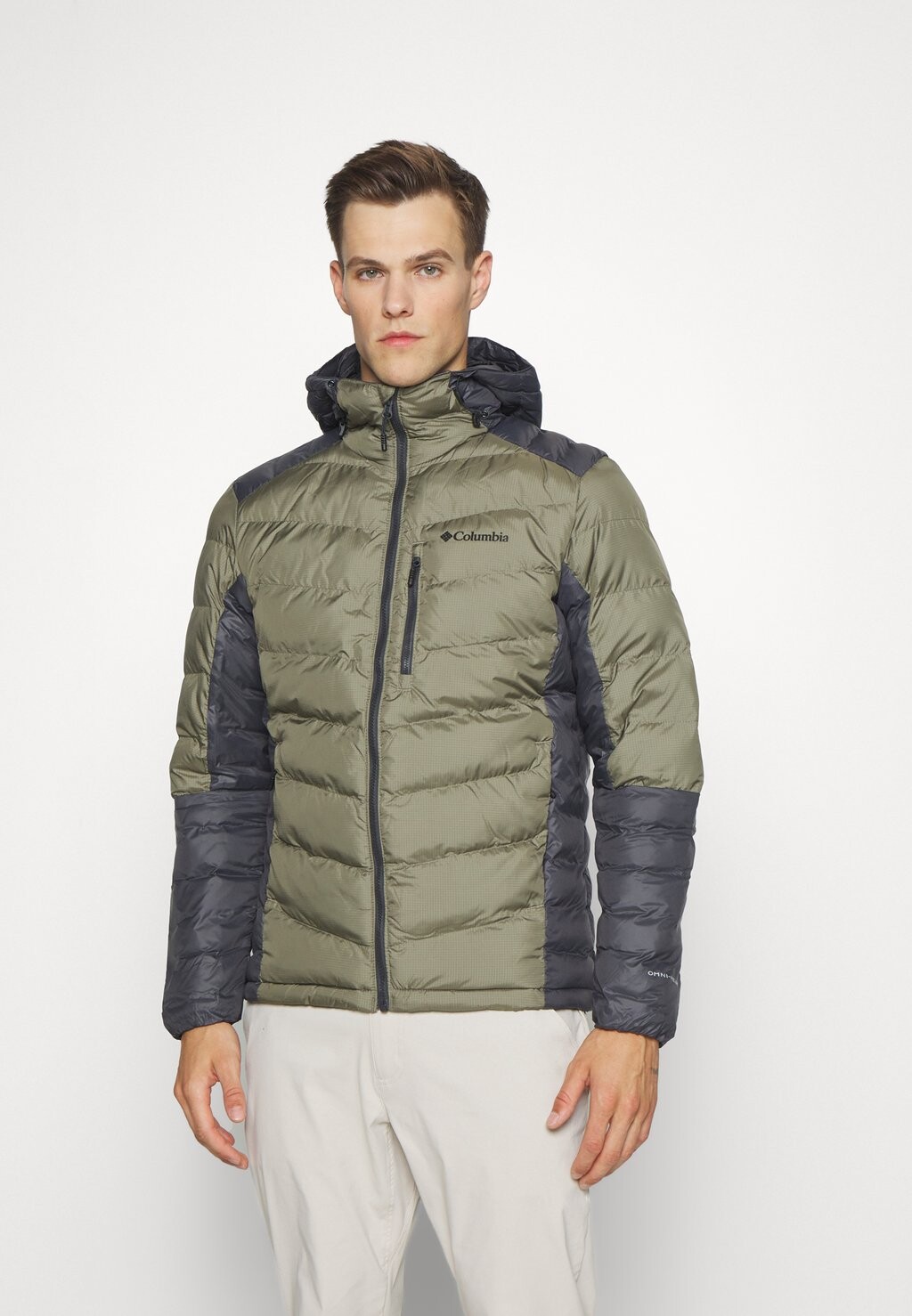 Зимняя куртка LABYRINTH LOOP HOODED JACKET Columbia, каменно-зеленый/акулий цвет
Зимняя куртка LABYRINTH LOOP HOODED JACKET Columbia, каменно-зеленый/акулий цвет