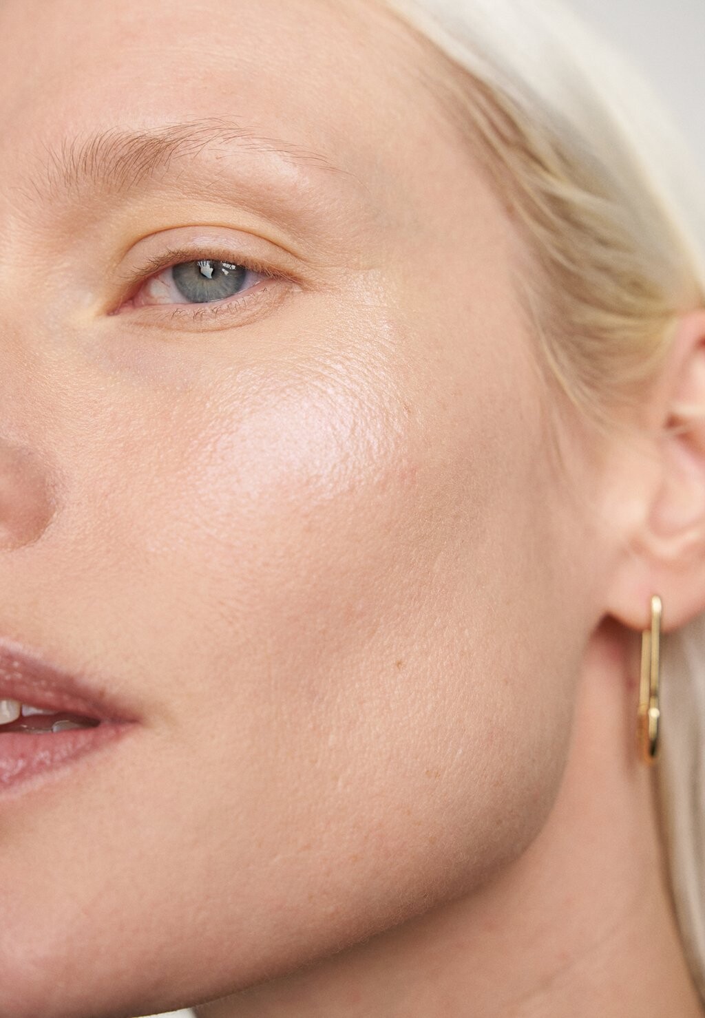 Хайлайтеры Revolution Highlight Reloaded Peach Lights Makeup Revolution, цвет peach lights
Хайлайтеры Revolution Highlight Reloaded Peach Lights Makeup Revolution, цвет peach lights