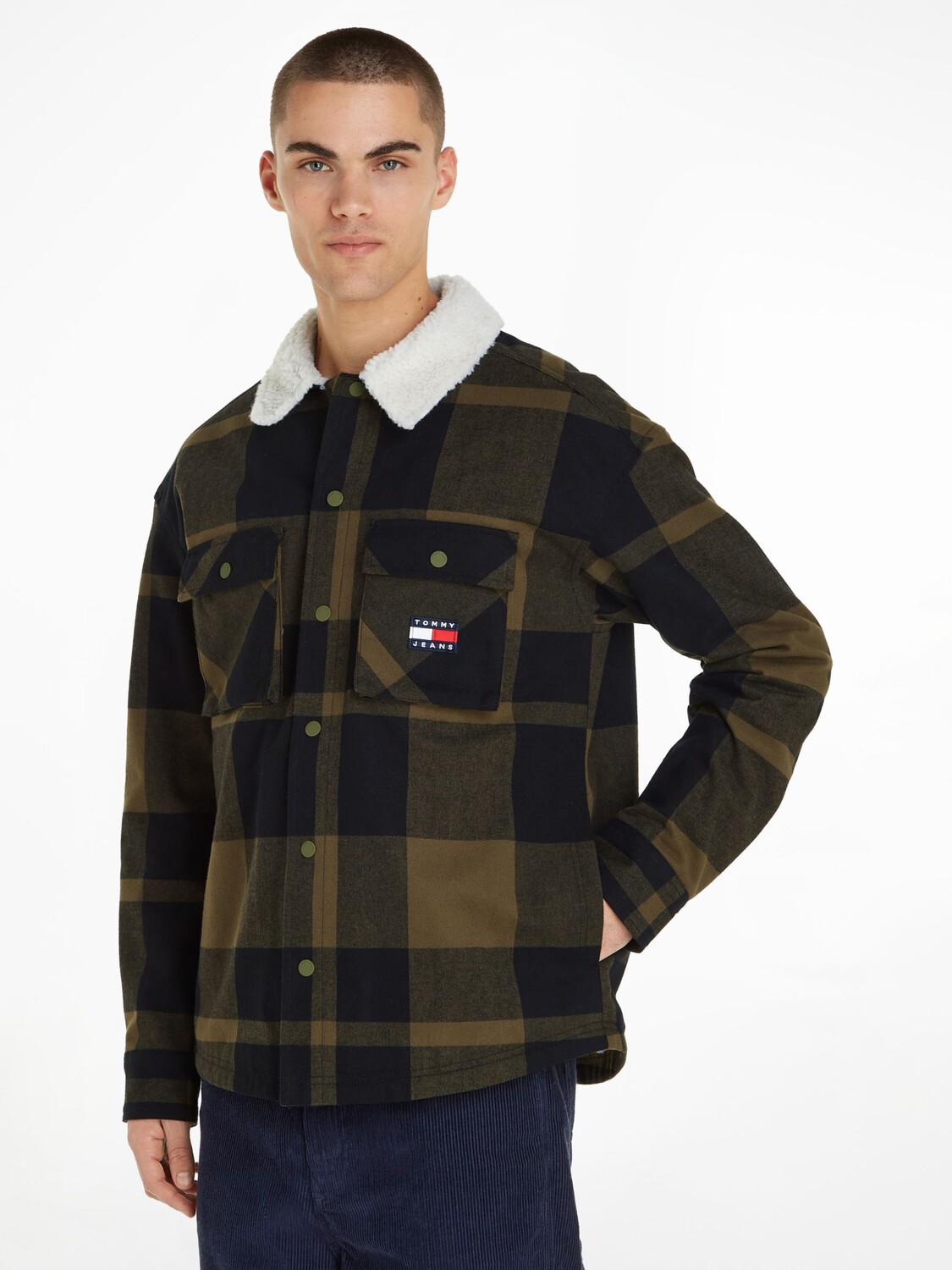 Рубашка в клетку Tommy Jeans из шерпы Tommy Hilfiger, оливково-зеленая клетка
Рубашка в клетку Tommy Jeans из шерпы Tommy Hilfiger, оливково-зеленая клетка