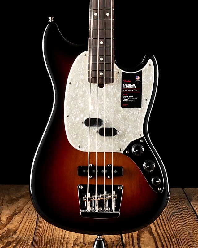 Басс гитара Fender American Performer Mustang Bass - 3-Color Sunburst - Free Shipping
Басс гитара Fender American Performer Mustang Bass - 3-Color Sunburst - Free Shipping