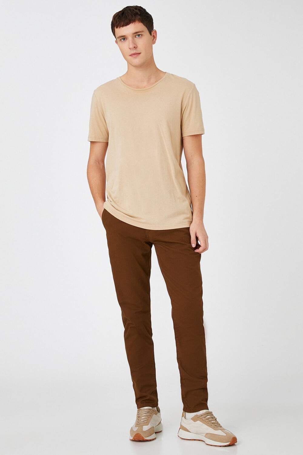 Мужская одежда Брюки Slim Fit Basic 2SAM40139HW Светло-коричневый Светло-коричневый Koton, темно-синий
Мужская одежда Брюки Slim Fit Basic 2SAM40139HW Светло-коричневый Светло-коричневый Koton, темно-синий