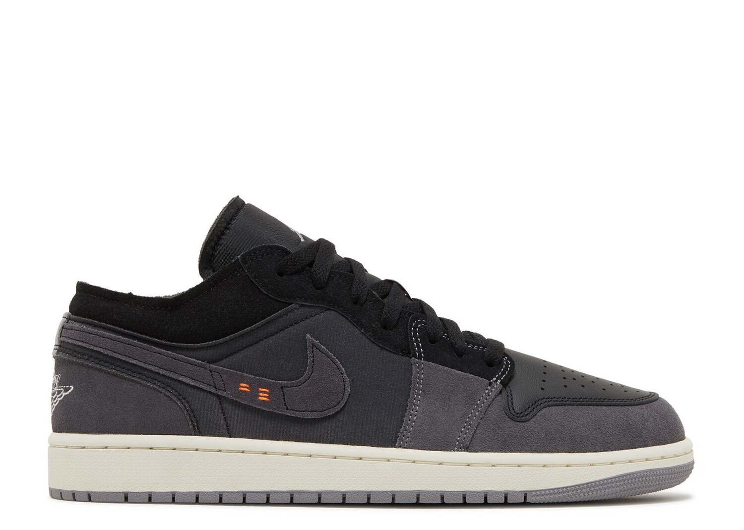 Кроссовки Air Jordan Air Jordan 1 Low Se Craft 'Inside Out - Black', черный, Черный;серый
Кроссовки Air Jordan Air Jordan 1 Low Se Craft 'Inside Out - Black', черный, Черный;серый