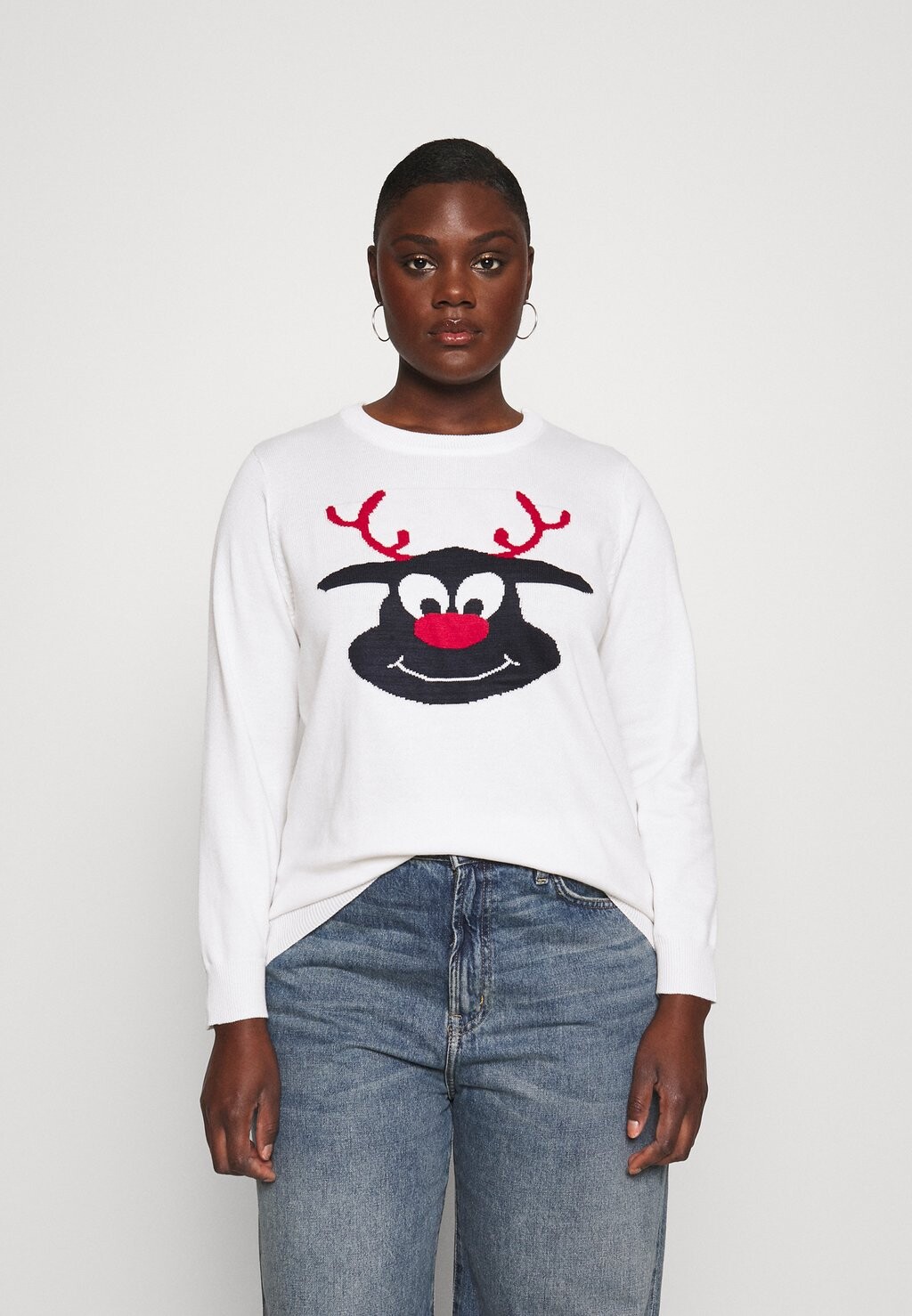 Свитшот ONLY Carmakoma CARXMAS REINDEER O NECK, цвет cloud dancer/night sky/chili pepper
Свитшот ONLY Carmakoma CARXMAS REINDEER O NECK, цвет cloud dancer/night sky/chili pepper