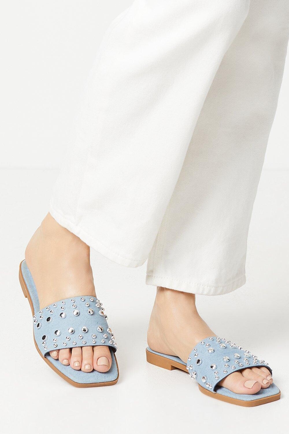 Faith: Сандалии-мюли на плоской подошве с заклепками Madden Dorothy Perkins, синий
Faith: Сандалии-мюли на плоской подошве с заклепками Madden Dorothy Perkins, синий