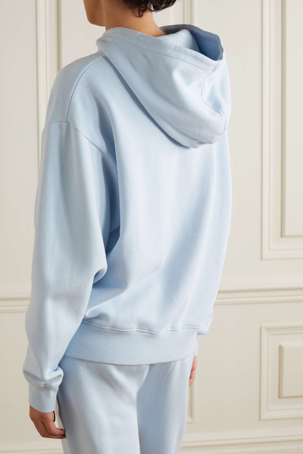 WSLY Толстовка с капюшоном из эластичного органического хлопкового трикотажа Eco Fleece, голубой
WSLY Толстовка с капюшоном из эластичного органического хлопкового трикотажа Eco Fleece, голубой