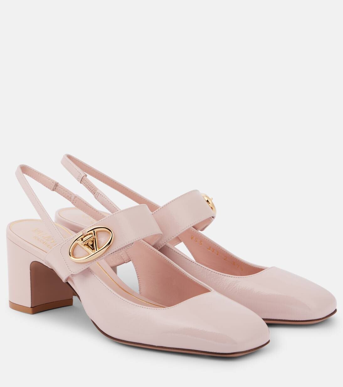 Туфли-лодочки VLogo из лакированной кожи с открытой пяткой Valentino Garavani, цвет rose quartz
Туфли-лодочки VLogo из лакированной кожи с открытой пяткой Valentino Garavani, цвет rose quartz
