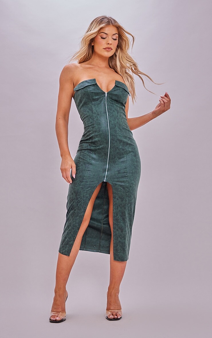 PrettyLittleThing Платье миди на молнии из искусственной замши цвета хаки с кислотной стиркой
PrettyLittleThing Платье миди на молнии из искусственной замши цвета хаки с кислотной стиркой