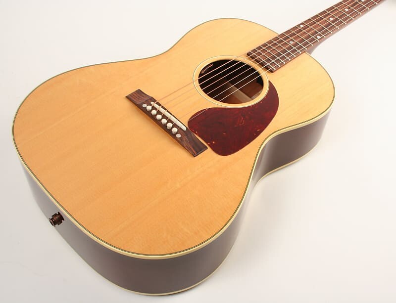 Акустическая гитара Gibson 50s LG-2 Antique Natural Original Collection 22123068
Акустическая гитара Gibson 50s LG-2 Antique Natural Original Collection 22123068