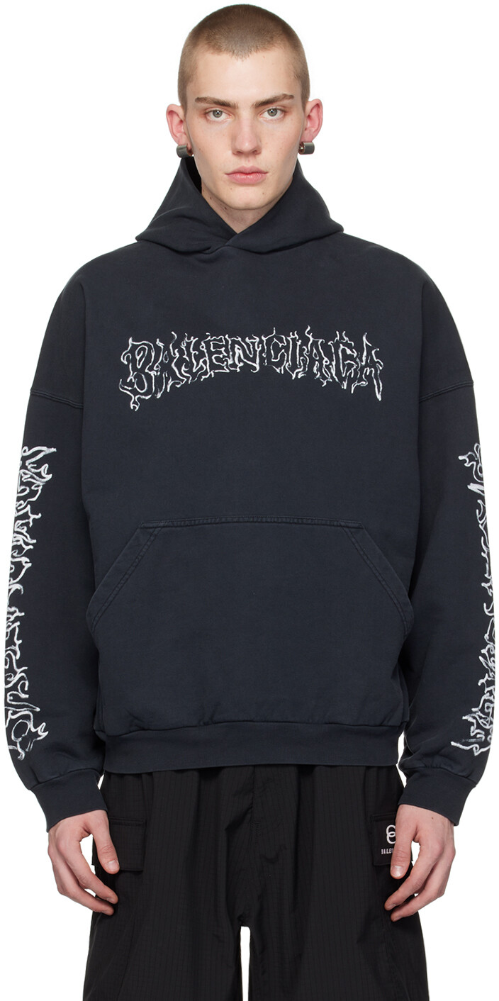Черная толстовка с металлическим контуром своими руками Balenciaga, цвет Fade black/White
Черная толстовка с металлическим контуром своими руками Balenciaga, цвет Fade black/White