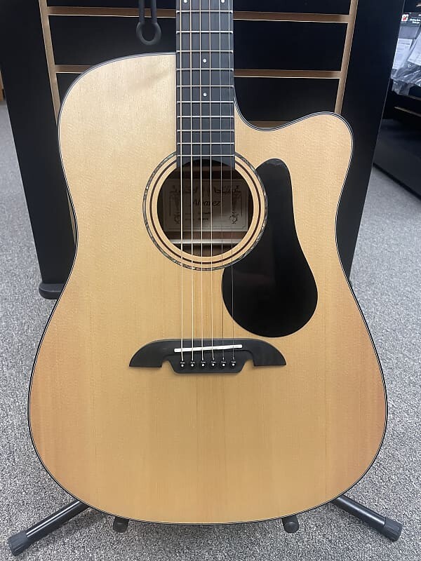 Акустическая гитара Alvarez AD30CE Artist Series Cutaway Dreadnought with Electronics 2010s - Gloss Natural
Акустическая гитара Alvarez AD30CE Artist Series Cutaway Dreadnought with Electronics 2010s - Gloss Natural