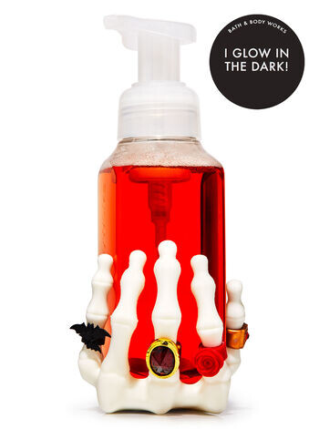 Держатель для нежного пенящегося мыла для рук Spooky Skeleton Hand, Bath and Body Works
Держатель для нежного пенящегося мыла для рук Spooky Skeleton Hand, Bath and Body Works
