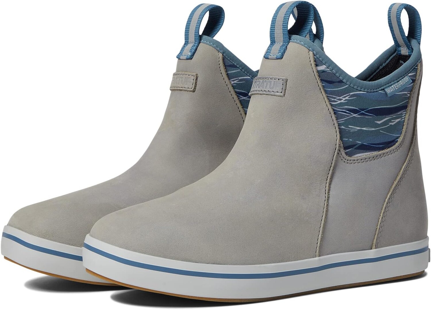 Ботинки Челси Leather Ankle Deck Boot XTRATUF, цвет Gray/Isa Dolphin/Blue Mirage/Waveprint
Ботинки Челси Leather Ankle Deck Boot XTRATUF, цвет Gray/Isa Dolphin/Blue Mirage/Waveprint