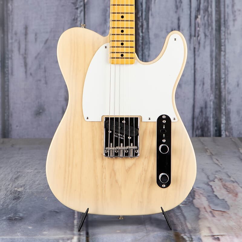 Электрогитара Fender Custom Shop Vintage Custom '59 Esquire Time Capsule Package, Faded Natural Blonde
Электрогитара Fender Custom Shop Vintage Custom '59 Esquire Time Capsule Package, Faded Natural Blonde