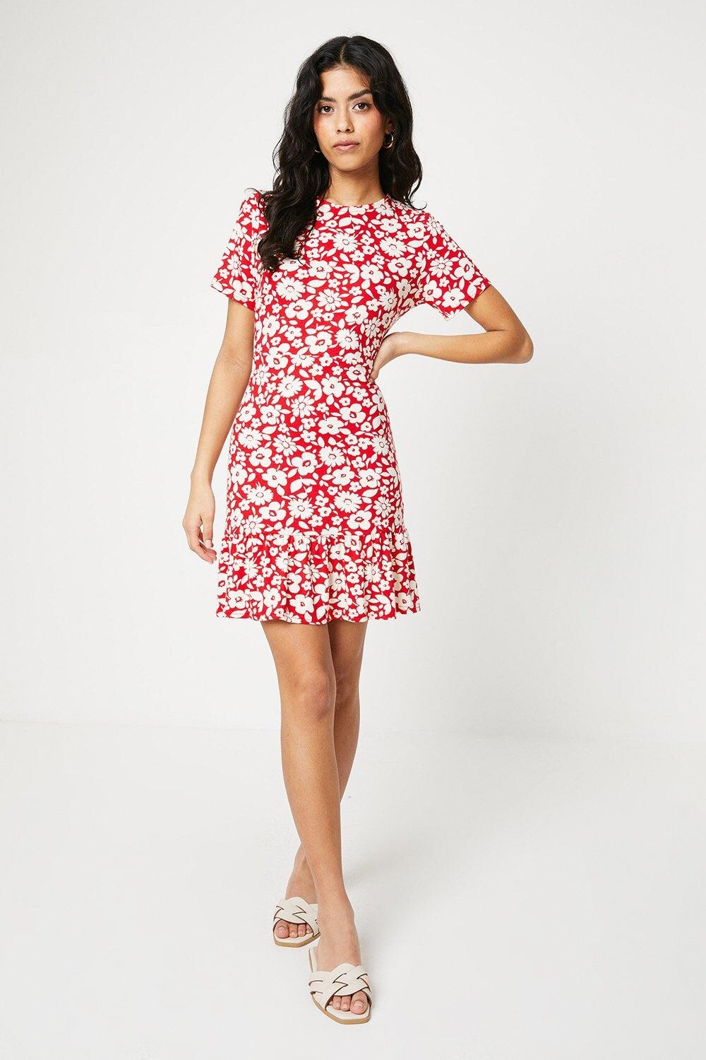 Красное мини-платье Petite с оборками и подолом Dorothy Perkins, красный, Коричневый, Красное мини-платье Petite с оборками и подолом Dorothy Perkins, красный
Красное мини-платье Petite с оборками и подолом Dorothy Perkins, красный, Коричневый, Красное мини-платье Petite с оборками и подолом Dorothy Perkins, красный