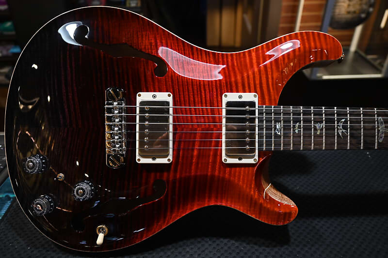 Электрогитара PRS Wood Library Hollowbody II Piezo 10-Top Rosewood Neck - Fire Red to Grey Black Fade #4365
Электрогитара PRS Wood Library Hollowbody II Piezo 10-Top Rosewood Neck - Fire Red to Grey Black Fade #4365