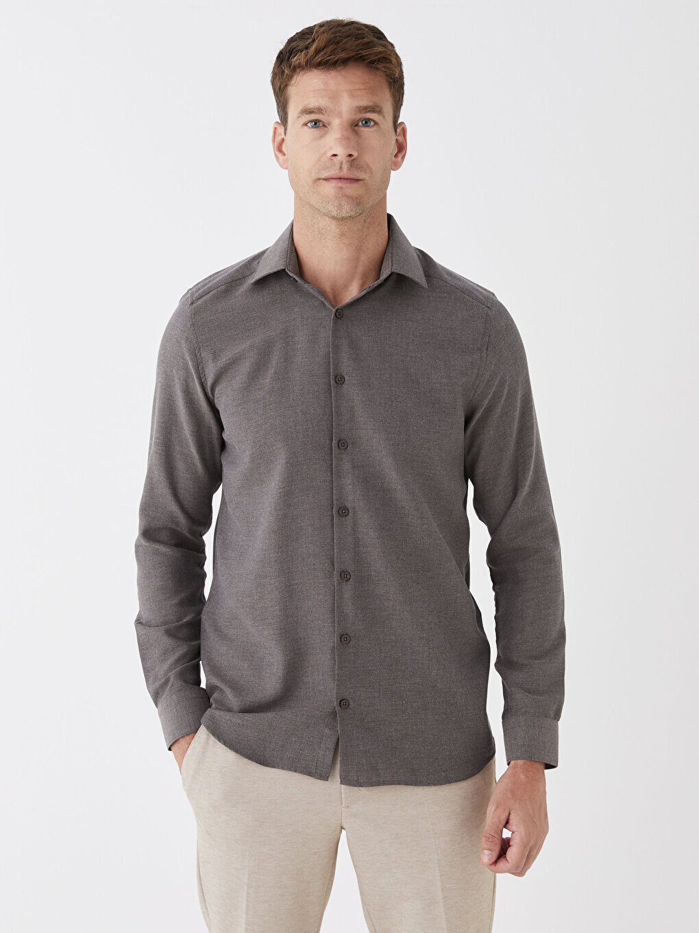 Мужская габардиновая рубашка Slim Fit с длинным рукавом LCWAIKIKI Formal, коричневый
Мужская габардиновая рубашка Slim Fit с длинным рукавом LCWAIKIKI Formal, коричневый