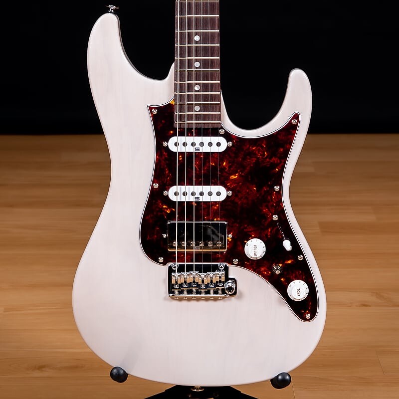 Электрогитара Ibanez AZ2204N AZ Prestige Electric Guitar - Antique White Blonde SN F2333291
Электрогитара Ibanez AZ2204N AZ Prestige Electric Guitar - Antique White Blonde SN F2333291