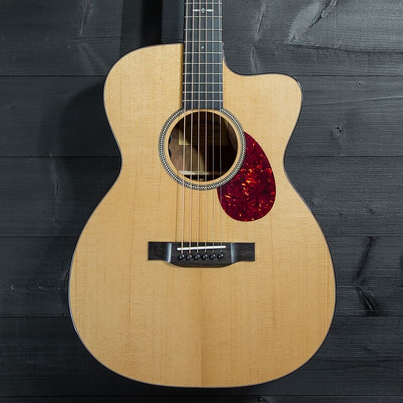 Акустическая гитара Eastman E1OM-SP Quilted Sapele w/ Thermo-Cured Spruce - All Solid Wood
Акустическая гитара Eastman E1OM-SP Quilted Sapele w/ Thermo-Cured Spruce - All Solid Wood