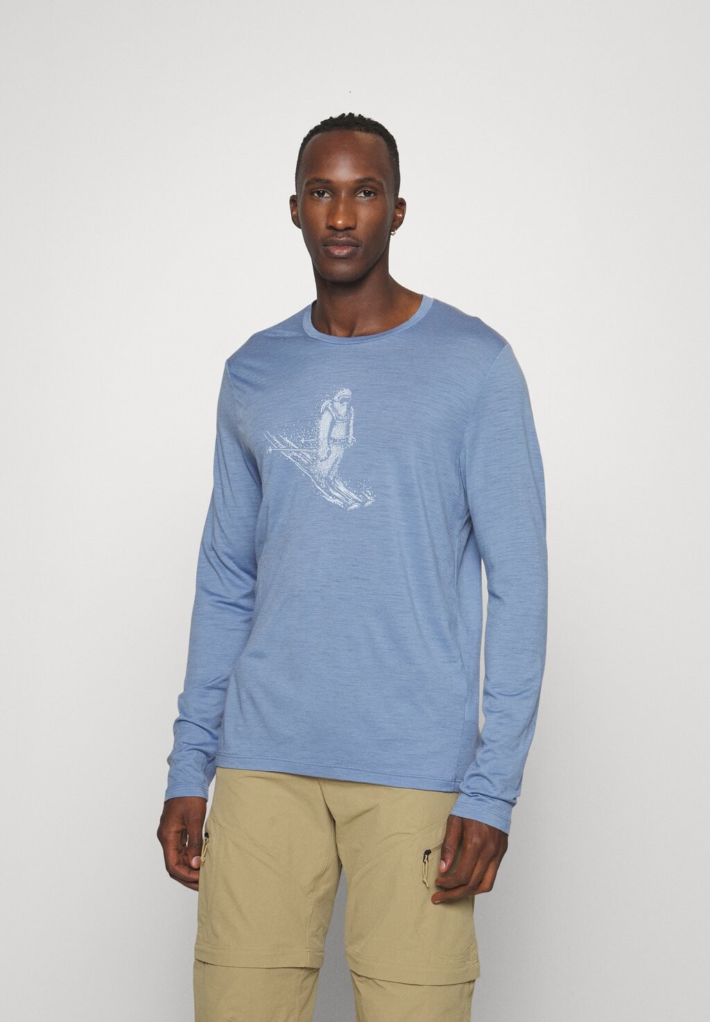 Футболка с длинным рукавом Merino Tech Lite Ii Ls Tee Skiing Yeti Icebreaker, цвет kyanite
Футболка с длинным рукавом Merino Tech Lite Ii Ls Tee Skiing Yeti Icebreaker, цвет kyanite