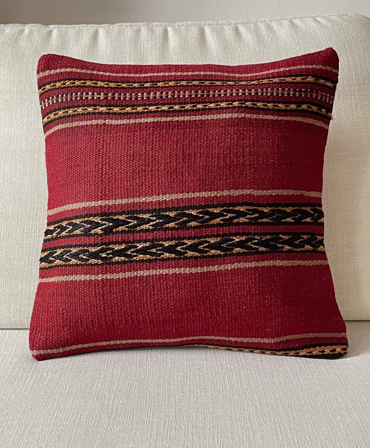 Подушка Kilim, винтажная подушка Kilim, подушка для медитации, турецкая декоративная наволочка-килим, винтажная подушка для поясницы в стиле бохо Tapis, 40x40 см
Подушка Kilim, винтажная подушка Kilim, подушка для медитации, турецкая декоративная наволочка-килим, винтажная подушка для поясницы в стиле бохо Tapis, 40x40 см