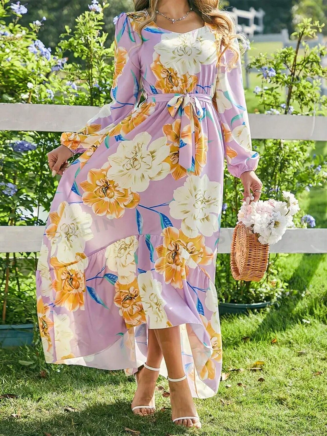 SHEIN LUNE Женское платье с цветочным принтом и рукавами-фонариками, многоцветный
SHEIN LUNE Женское платье с цветочным принтом и рукавами-фонариками, многоцветный