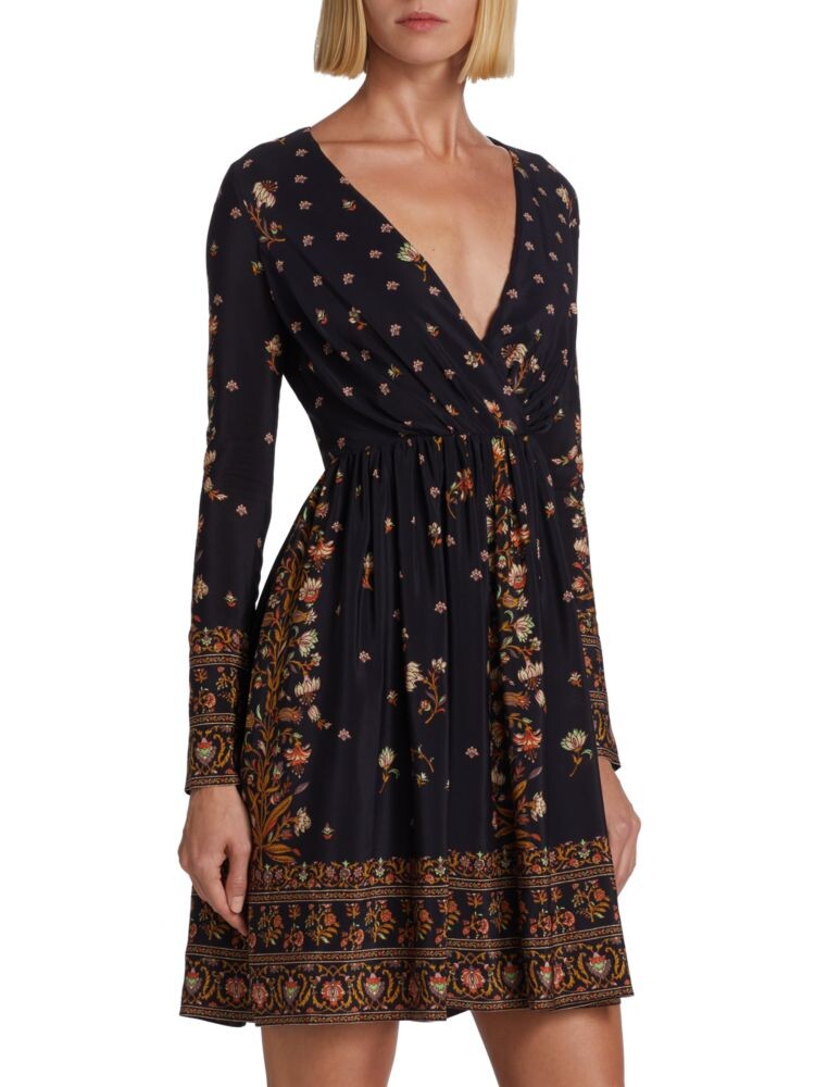 Мини-платье с длинными рукавами и цветочным принтом Giambattista Valli, цвет Black Brown
Мини-платье с длинными рукавами и цветочным принтом Giambattista Valli, цвет Black Brown