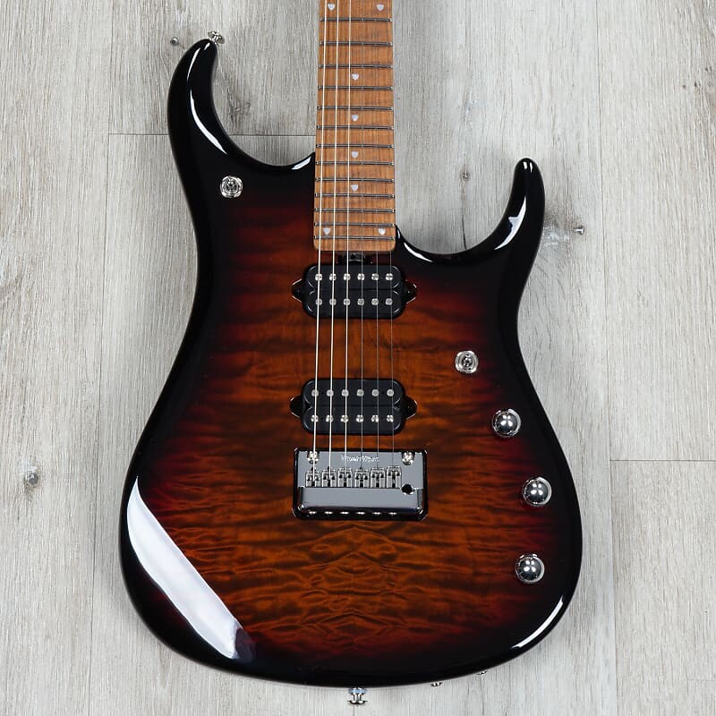 Электрогитара Ernie Ball Music Man John Petrucci JP15 Guitar, Tiger Eye Quilt Top
Электрогитара Ernie Ball Music Man John Petrucci JP15 Guitar, Tiger Eye Quilt Top