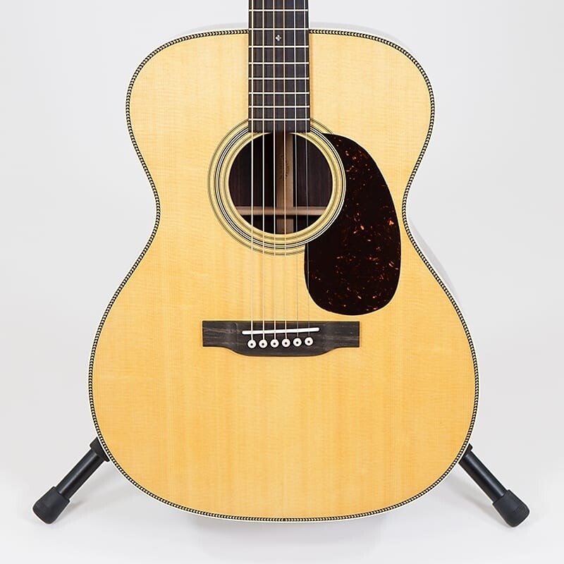 Акустическая гитара Martin Standard Series 000-28 Acoustic Guitar - Spruce Top with Rosewood Back and Sides
Акустическая гитара Martin Standard Series 000-28 Acoustic Guitar - Spruce Top with Rosewood Back and Sides