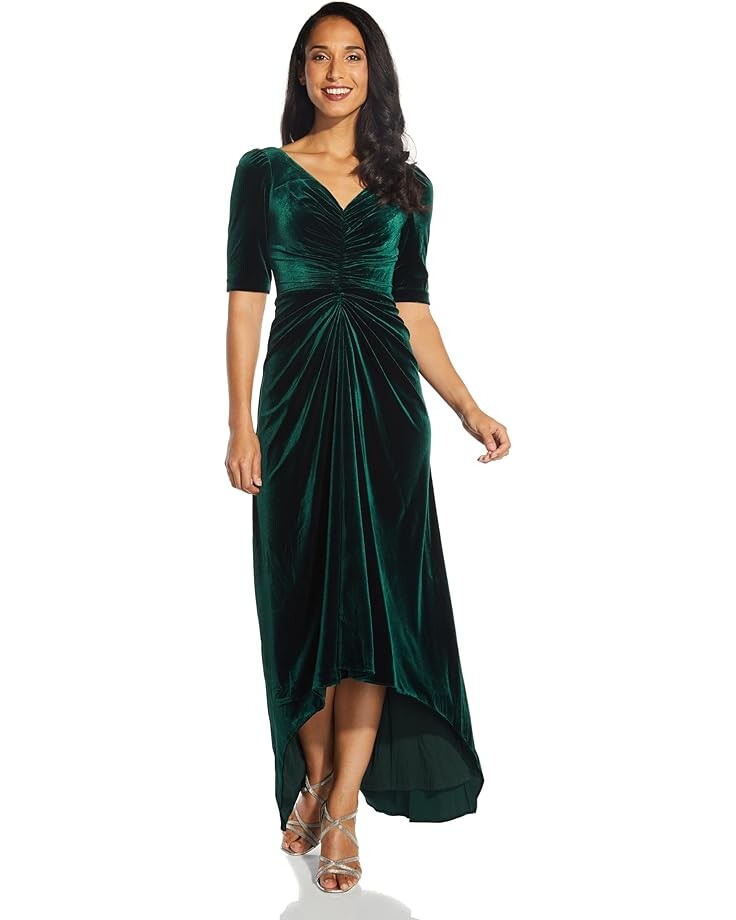 Платье Adrianna Papell Long Stretch Velvet Gown with Shirred Detail and Elbow Sleeve, цвет Emerald
Платье Adrianna Papell Long Stretch Velvet Gown with Shirred Detail and Elbow Sleeve, цвет Emerald