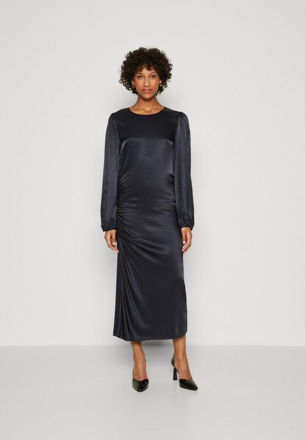 Коктейльное платье / Вечернее платье DRESS Samsøe Samsøe, темно-синий, Черный
Коктейльное платье / Вечернее платье DRESS Samsøe Samsøe, темно-синий, Черный