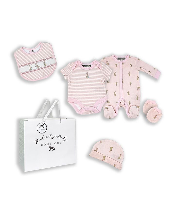 Подарочный набор Layette для маленьких девочек в сетчатой сумке, набор из 5 предметов Rock-A-Bye Baby Boutique, мультиколор
Подарочный набор Layette для маленьких девочек в сетчатой сумке, набор из 5 предметов Rock-A-Bye Baby Boutique, мультиколор