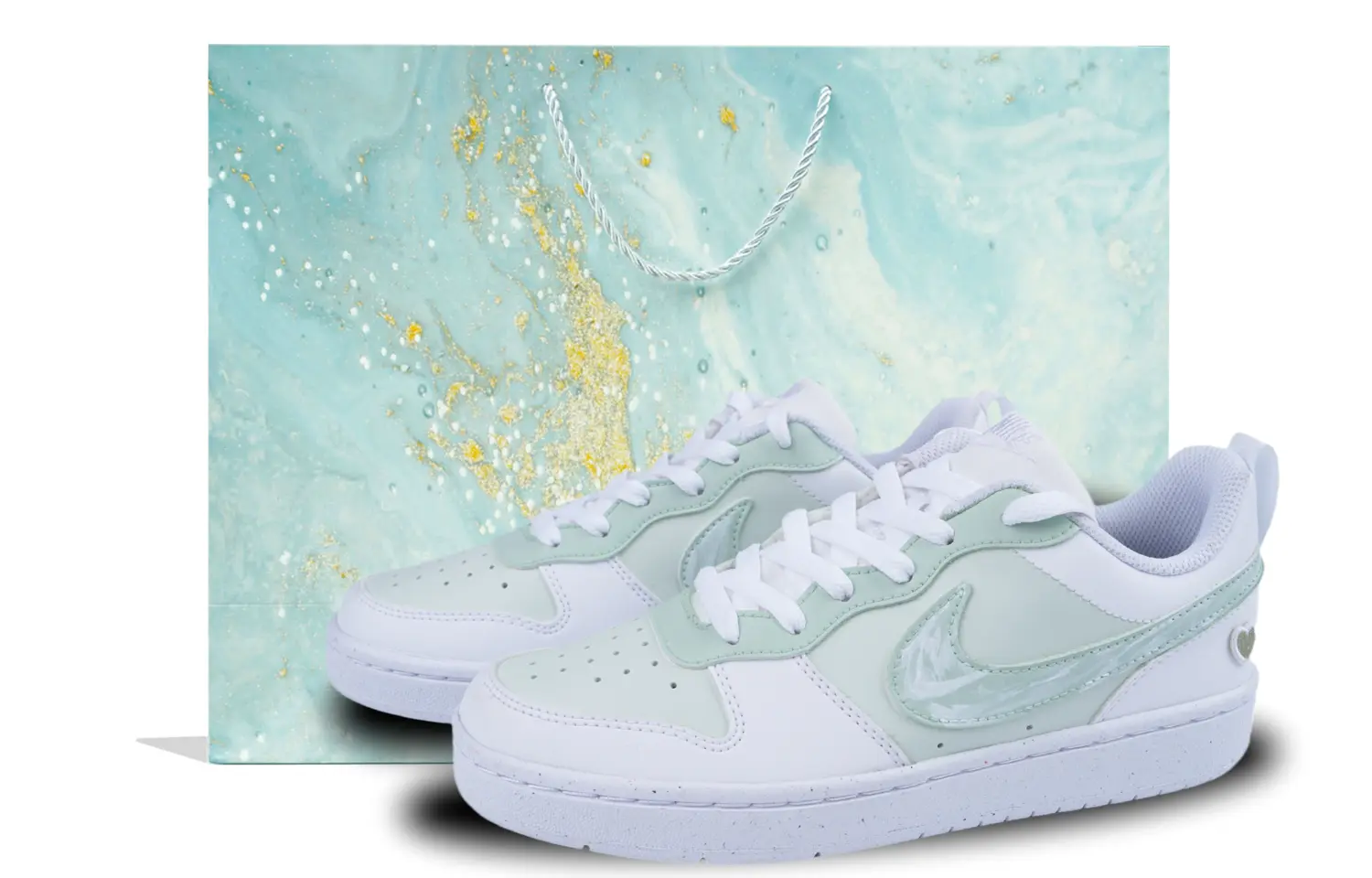 Кроссовки Nike Court Borough Skateboarding Shoes Women's Low-top White/green, зеленый
Кроссовки Nike Court Borough Skateboarding Shoes Women's Low-top White/green, зеленый