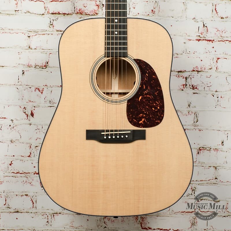 Акустическая гитара Martin D-16E Sitka Spruce Top, Mahogany Body Acoustic Electric Guitar, With Soft Case
Акустическая гитара Martin D-16E Sitka Spruce Top, Mahogany Body Acoustic Electric Guitar, With Soft Case