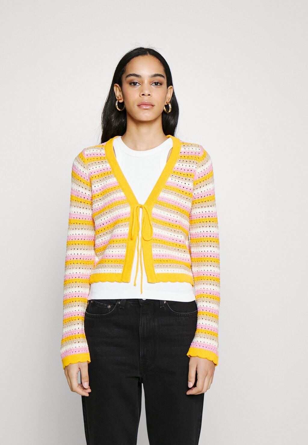 Кардиган Vero Moda Cardigan, сияющий желтый/бонбон/светло-бежевый ирландский/бежевый, Желтый;белый
Кардиган Vero Moda Cardigan, сияющий желтый/бонбон/светло-бежевый ирландский/бежевый, Желтый;белый