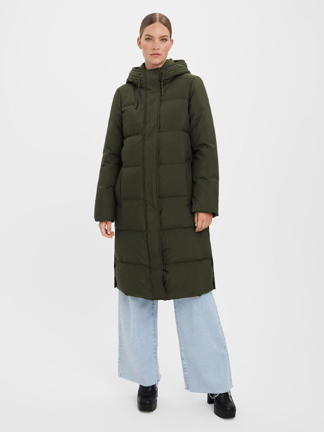 Пуховик Vero Moda Lange Puffer Jacke Winter Mantel Stepp Parka VMERICAHOLLY, темно зеленый
Пуховик Vero Moda Lange Puffer Jacke Winter Mantel Stepp Parka VMERICAHOLLY, темно зеленый
