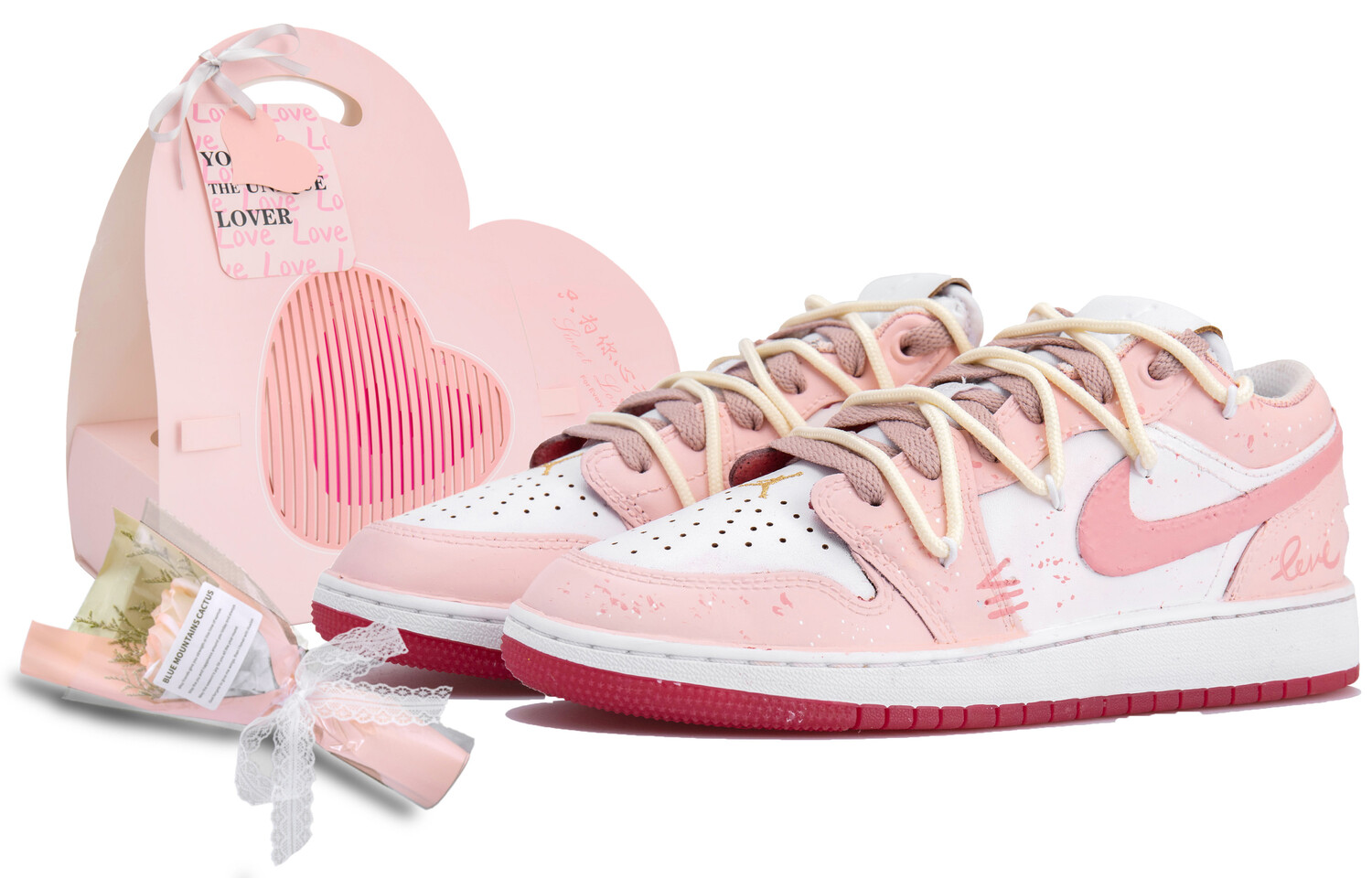 Кроссовки Air JORDAN 1 Vintage Basketball Shoes Women's Low-Top White Pink, розовый
Кроссовки Air JORDAN 1 Vintage Basketball Shoes Women's Low-Top White Pink, розовый