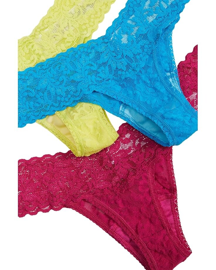 Стринги Hanky Panky 3-Pack Print Box Low Row Rise Thong, цвет Still Blooming/Venetian Pink/Fiji Blue/Citrus Punch
Стринги Hanky Panky 3-Pack Print Box Low Row Rise Thong, цвет Still Blooming/Venetian Pink/Fiji Blue/Citrus Punch