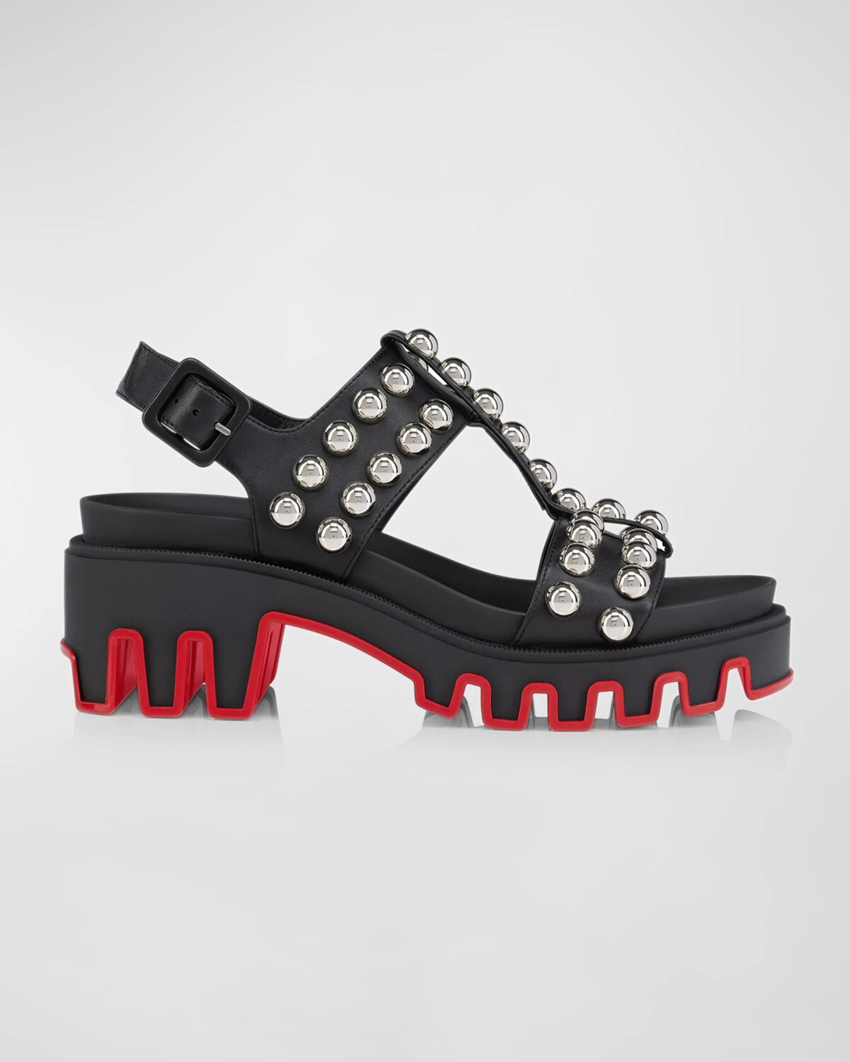Кожаные спортивные сандалии с купольной заклепками на красной подошве Christian Louboutin, цвет Black
Кожаные спортивные сандалии с купольной заклепками на красной подошве Christian Louboutin, цвет Black