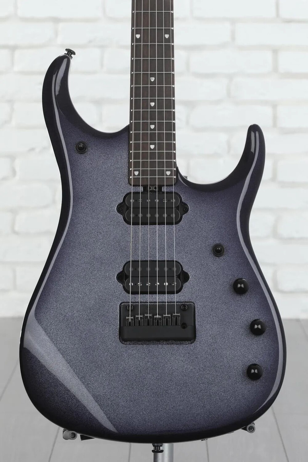 Новая электрогитара Ernie Ball Music Man JP15 — Eclipse Sparkle, эксклюзивно для Sweetwater
Новая электрогитара Ernie Ball Music Man JP15 — Eclipse Sparkle, эксклюзивно для Sweetwater