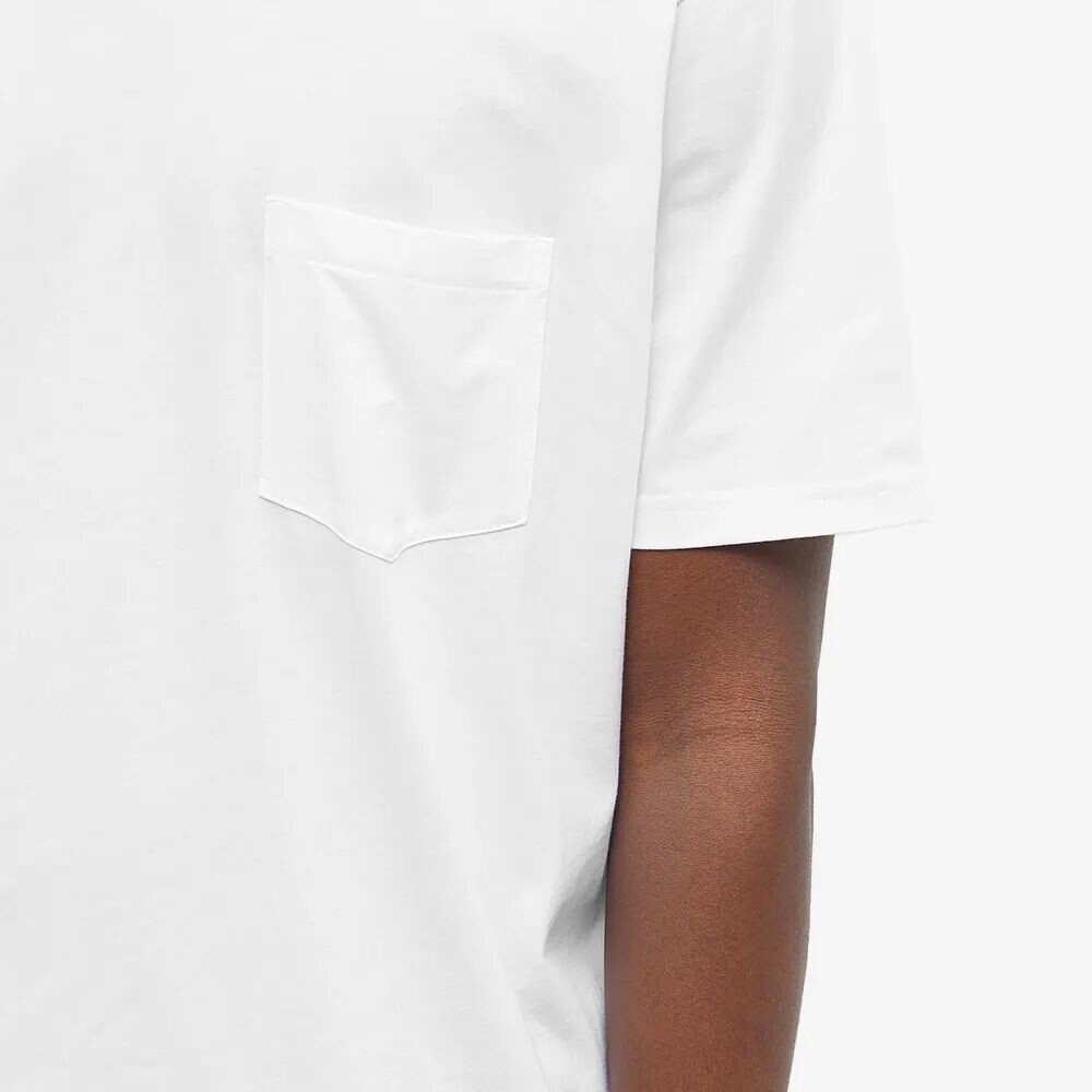 Sunspel Футболка с круглым вырезом и карманами Riviera, белый 
Sunspel Футболка с круглым вырезом и карманами Riviera, белый