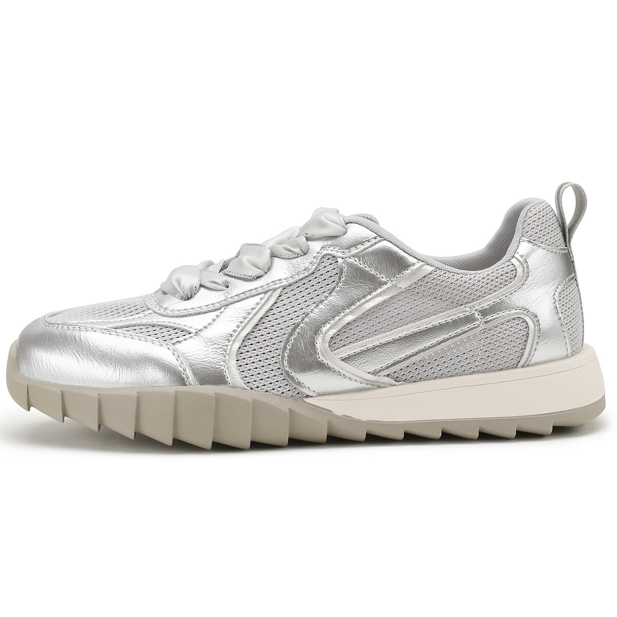 Кроссовки D:FUSE SCANDINAVIA Skateboarding Shoes Women's Low-top, цвет Off White
Кроссовки D:FUSE SCANDINAVIA Skateboarding Shoes Women's Low-top, цвет Off White
